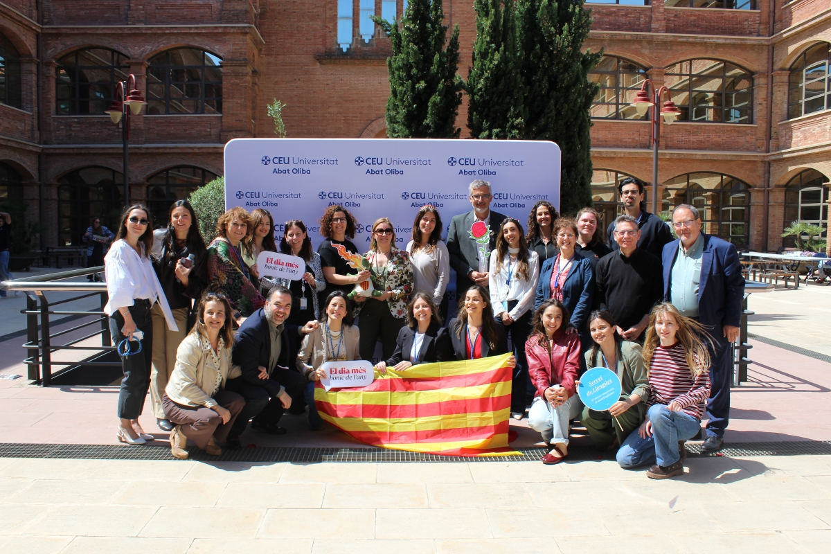 Literatura, tradición y comunidad en la celebración de Sant Jordi en la CEU UAO